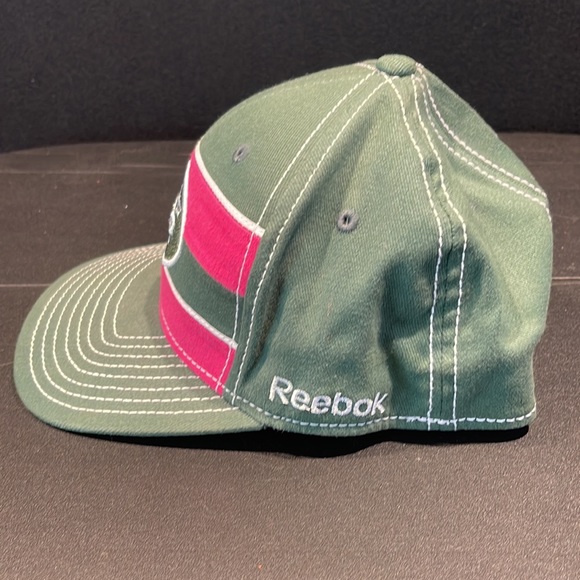 NY Jets NFL & Reebok Collab. Woman s/m cap - Picture 3 of 6